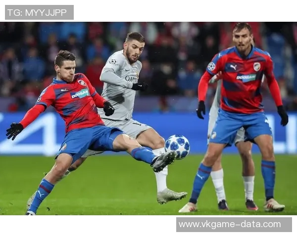 西甲焦点战曼联与拜仁互交白卷战术解析与精彩瞬间回顾